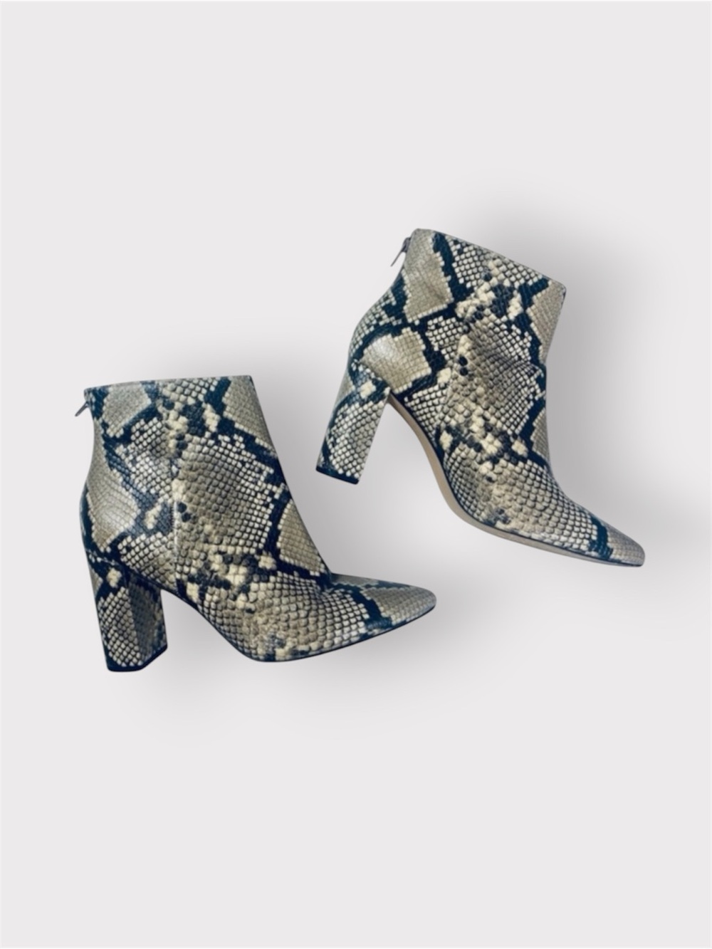 Chelsea & Violet neutral snake print chunky heel ankle boots size 9